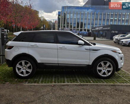 Білий Ленд Ровер Рендж Ровер Евок, об'ємом двигуна 2 л та пробігом 161 тис. км за 13200 $, фото 2 на Automoto.ua
