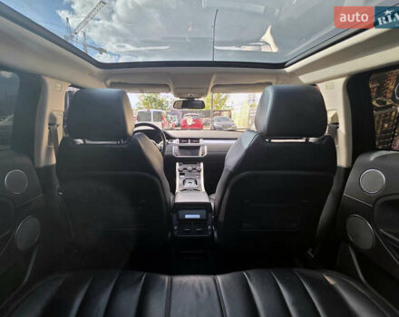 Білий Ленд Ровер Рендж Ровер Евок, об'ємом двигуна 2 л та пробігом 161 тис. км за 13200 $, фото 9 на Automoto.ua