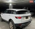 Белый Ленд Ровер Рендж Ровер Эвок, объемом двигателя 2 л и пробегом 188 тыс. км за 12200 $, фото 1 на Automoto.ua