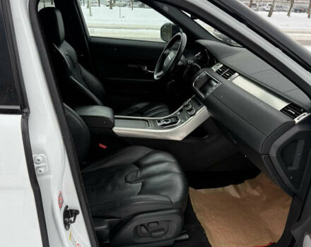 Білий Ленд Ровер Рендж Ровер Евок, об'ємом двигуна 2 л та пробігом 149 тис. км за 17500 $, фото 41 на Automoto.ua