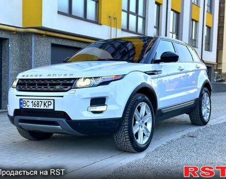 Белый Ленд Ровер Рендж Ровер Эвок, объемом двигателя 2 л и пробегом 85 тыс. км за 16999 $, фото 2 на Automoto.ua