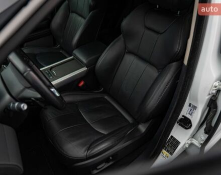 Белый Ленд Ровер Рендж Ровер Эвок, объемом двигателя 2.2 л и пробегом 113 тыс. км за 20724 $, фото 8 на Automoto.ua