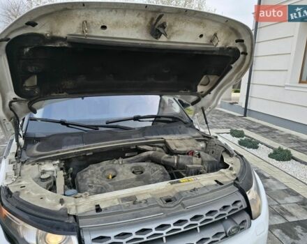 Білий Ленд Ровер Рендж Ровер Евок, об'ємом двигуна 2 л та пробігом 120 тис. км за 14600 $, фото 46 на Automoto.ua