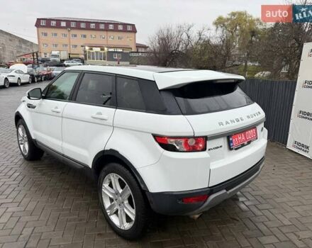 Білий Ленд Ровер Рендж Ровер Евок, об'ємом двигуна 2 л та пробігом 181 тис. км за 11600 $, фото 4 на Automoto.ua