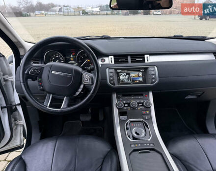 Белый Ленд Ровер Рендж Ровер Эвок, объемом двигателя 2.2 л и пробегом 110 тыс. км за 18999 $, фото 25 на Automoto.ua