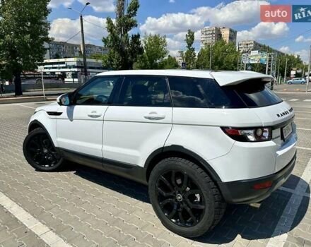 Белый Ленд Ровер Рендж Ровер Эвок, объемом двигателя 2 л и пробегом 130 тыс. км за 20000 $, фото 14 на Automoto.ua