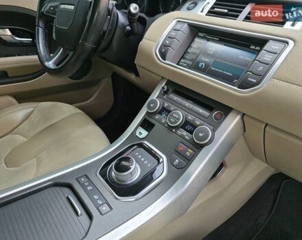 Білий Ленд Ровер Рендж Ровер Евок, об'ємом двигуна 2 л та пробігом 120 тис. км за 14600 $, фото 40 на Automoto.ua