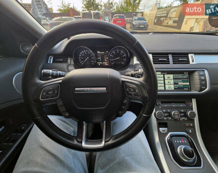 Білий Ленд Ровер Рендж Ровер Евок, об'ємом двигуна 2 л та пробігом 161 тис. км за 13200 $, фото 12 на Automoto.ua