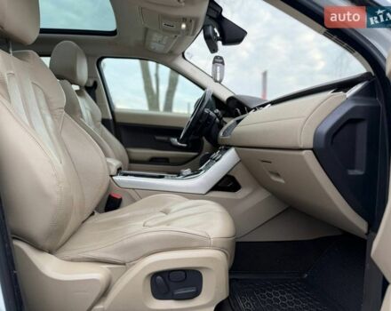 Белый Ленд Ровер Рендж Ровер Эвок, объемом двигателя 2 л и пробегом 133 тыс. км за 19800 $, фото 28 на Automoto.ua