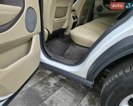 Білий Ленд Ровер Рендж Ровер Евок, об'ємом двигуна 2 л та пробігом 120 тис. км за 14600 $, фото 32 на Automoto.ua