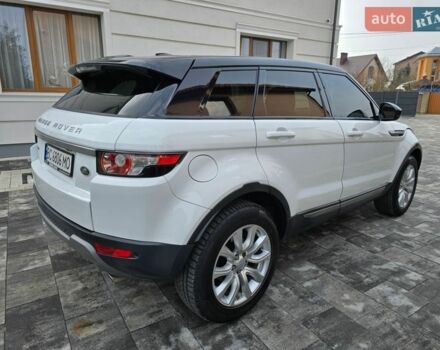 Білий Ленд Ровер Рендж Ровер Евок, об'ємом двигуна 2 л та пробігом 120 тис. км за 14600 $, фото 6 на Automoto.ua
