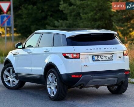 Білий Ленд Ровер Рендж Ровер Евок, об'ємом двигуна 2 л та пробігом 212 тис. км за 16800 $, фото 7 на Automoto.ua
