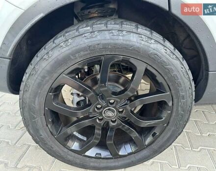 Белый Ленд Ровер Рендж Ровер Эвок, объемом двигателя 2 л и пробегом 130 тыс. км за 20000 $, фото 38 на Automoto.ua