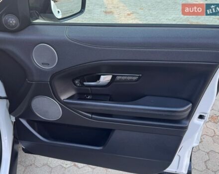 Білий Ленд Ровер Рендж Ровер Евок, об'ємом двигуна 2 л та пробігом 234 тис. км за 15300 $, фото 37 на Automoto.ua