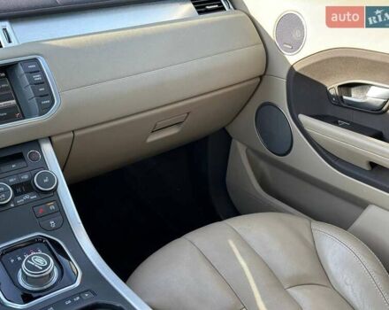 Білий Ленд Ровер Рендж Ровер Евок, об'ємом двигуна 2 л та пробігом 200 тис. км за 11300 $, фото 16 на Automoto.ua