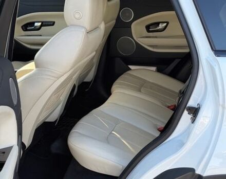 Белый Ленд Ровер Рендж Ровер Эвок, объемом двигателя 2 л и пробегом 143 тыс. км за 17900 $, фото 13 на Automoto.ua