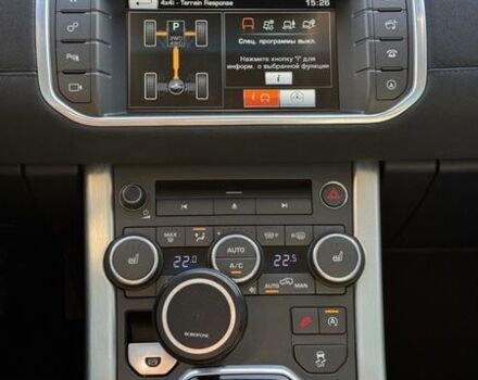 Белый Ленд Ровер Рендж Ровер Эвок, объемом двигателя 2 л и пробегом 143 тыс. км за 17900 $, фото 22 на Automoto.ua