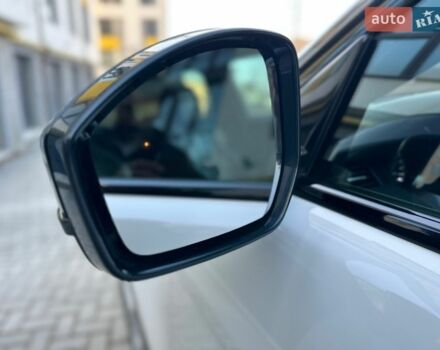 Белый Ленд Ровер Рендж Ровер Эвок, объемом двигателя 2 л и пробегом 85 тыс. км за 16999 $, фото 34 на Automoto.ua