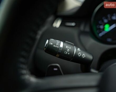 Белый Ленд Ровер Рендж Ровер Эвок, объемом двигателя 2.2 л и пробегом 113 тыс. км за 20724 $, фото 14 на Automoto.ua