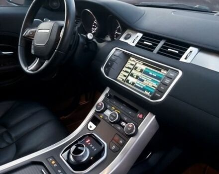 Белый Ленд Ровер Рендж Ровер Эвок, объемом двигателя 2.18 л и пробегом 197 тыс. км за 18300 $, фото 55 на Automoto.ua