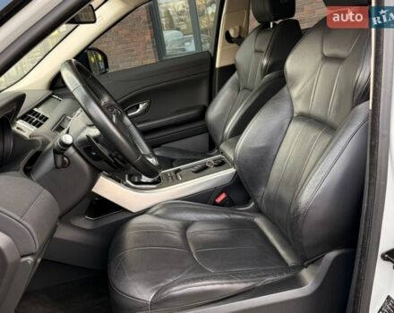 Белый Ленд Ровер Рендж Ровер Эвок, объемом двигателя 2.18 л и пробегом 69 тыс. км за 21700 $, фото 10 на Automoto.ua