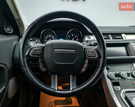 Білий Ленд Ровер Рендж Ровер Евок, об'ємом двигуна 2.2 л та пробігом 75 тис. км за 23663 $, фото 11 на Automoto.ua