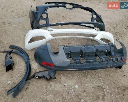 Білий Ленд Ровер Рендж Ровер Евок, об'ємом двигуна 2 л та пробігом 185 тис. км за 12700 $, фото 13 на Automoto.ua