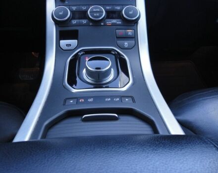 Білий Ленд Ровер Рендж Ровер Евок, об'ємом двигуна 2.2 л та пробігом 148 тис. км за 19999 $, фото 15 на Automoto.ua