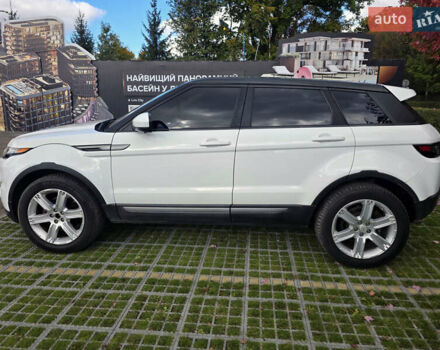 Белый Ленд Ровер Рендж Ровер Эвок, объемом двигателя 2 л и пробегом 161 тыс. км за 13500 $, фото 4 на Automoto.ua