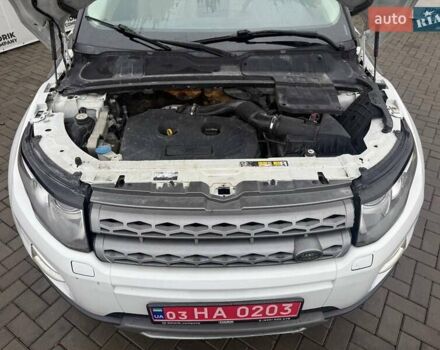 Білий Ленд Ровер Рендж Ровер Евок, об'ємом двигуна 2 л та пробігом 181 тис. км за 11600 $, фото 9 на Automoto.ua