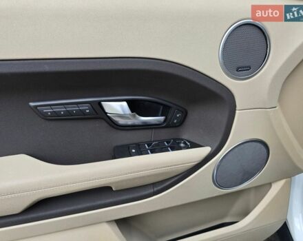 Білий Ленд Ровер Рендж Ровер Евок, об'ємом двигуна 2 л та пробігом 120 тис. км за 14600 $, фото 14 на Automoto.ua