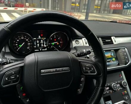 Белый Ленд Ровер Рендж Ровер Эвок, объемом двигателя 2.18 л и пробегом 140 тыс. км за 22500 $, фото 14 на Automoto.ua