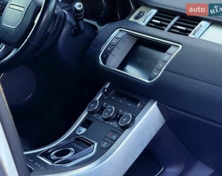 Білий Ленд Ровер Рендж Ровер Евок, об'ємом двигуна 2 л та пробігом 212 тис. км за 16800 $, фото 18 на Automoto.ua