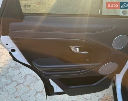 Білий Ленд Ровер Рендж Ровер Евок, об'ємом двигуна 2 л та пробігом 234 тис. км за 15300 $, фото 22 на Automoto.ua