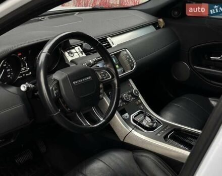 Белый Ленд Ровер Рендж Ровер Эвок, объемом двигателя 2.18 л и пробегом 140 тыс. км за 22500 $, фото 11 на Automoto.ua
