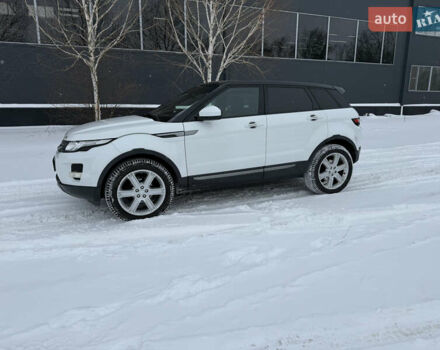 Білий Ленд Ровер Рендж Ровер Евок, об'ємом двигуна 2 л та пробігом 149 тис. км за 17500 $, фото 3 на Automoto.ua