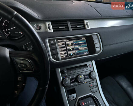 Білий Ленд Ровер Рендж Ровер Евок, об'ємом двигуна 2 л та пробігом 239 тис. км за 16000 $, фото 28 на Automoto.ua