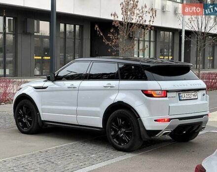 Белый Ленд Ровер Рендж Ровер Эвок, объемом двигателя 2.18 л и пробегом 140 тыс. км за 22500 $, фото 3 на Automoto.ua