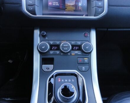 Білий Ленд Ровер Рендж Ровер Евок, об'ємом двигуна 2.2 л та пробігом 148 тис. км за 19999 $, фото 13 на Automoto.ua