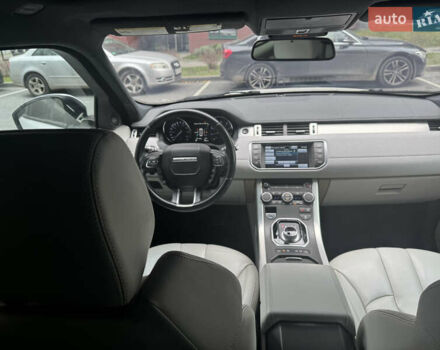 Белый Ленд Ровер Рендж Ровер Эвок, объемом двигателя 2 л и пробегом 149 тыс. км за 19500 $, фото 18 на Automoto.ua