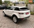 Білий Ленд Ровер Рендж Ровер Евок, об'ємом двигуна 2 л та пробігом 225 тис. км за 12200 $, фото 6 на Automoto.ua