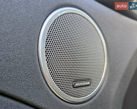 Белый Ленд Ровер Рендж Ровер Эвок, объемом двигателя 2 л и пробегом 161 тыс. км за 13500 $, фото 13 на Automoto.ua