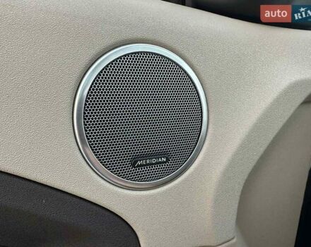 Белый Ленд Ровер Рендж Ровер Эвок, объемом двигателя 2 л и пробегом 130 тыс. км за 20000 $, фото 30 на Automoto.ua