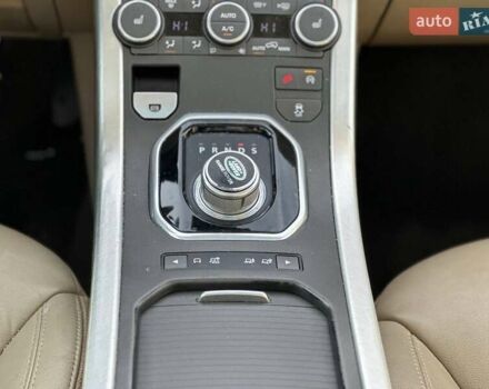 Білий Ленд Ровер Рендж Ровер Евок, об'ємом двигуна 2 л та пробігом 200 тис. км за 11300 $, фото 15 на Automoto.ua