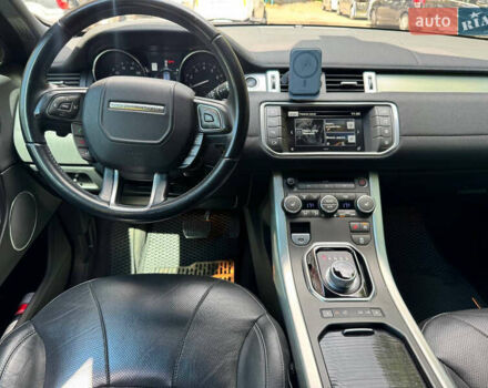 Білий Ленд Ровер Рендж Ровер Евок, об'ємом двигуна 2 л та пробігом 96 тис. км за 21000 $, фото 14 на Automoto.ua