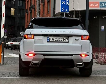 Белый Ленд Ровер Рендж Ровер Эвок, объемом двигателя 2.18 л и пробегом 140 тыс. км за 22500 $, фото 6 на Automoto.ua