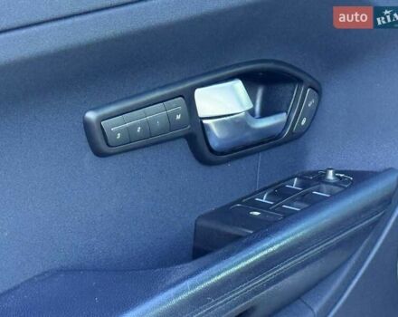 Білий Ленд Ровер Рендж Ровер Евок, об'ємом двигуна 2 л та пробігом 212 тис. км за 16800 $, фото 19 на Automoto.ua