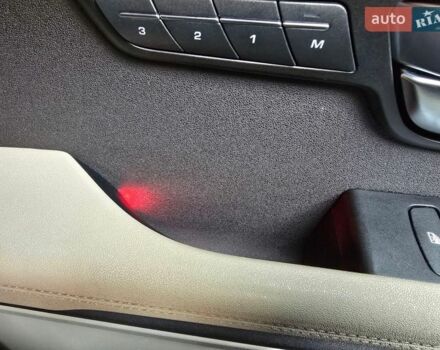 Білий Ленд Ровер Рендж Ровер Евок, об'ємом двигуна 2 л та пробігом 120 тис. км за 14600 $, фото 25 на Automoto.ua