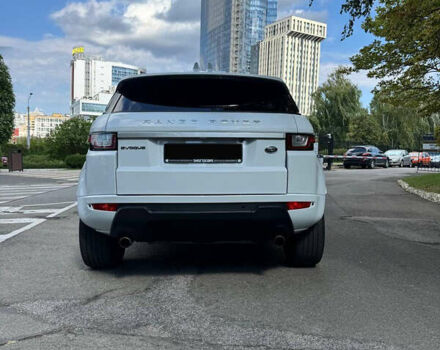 Білий Ленд Ровер Рендж Ровер Евок, об'ємом двигуна 2 л та пробігом 96 тис. км за 21000 $, фото 7 на Automoto.ua