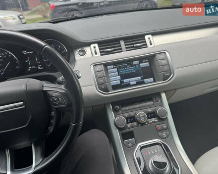 Белый Ленд Ровер Рендж Ровер Эвок, объемом двигателя 2 л и пробегом 149 тыс. км за 19500 $, фото 16 на Automoto.ua